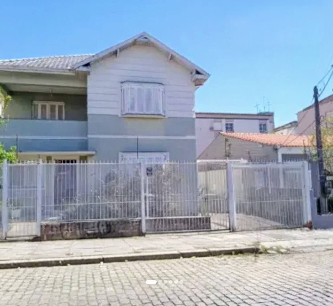 Casa, 5 quartos, 260 m² - Foto 1
