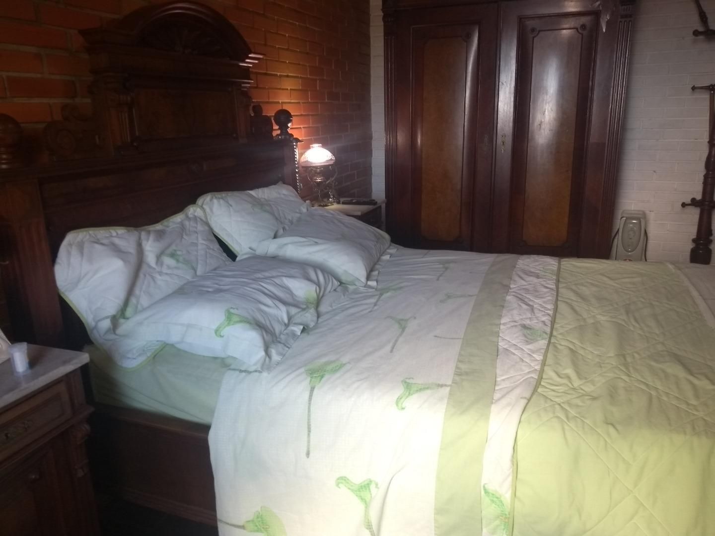 Casa à venda com 5 quartos, 288m² - Foto 18