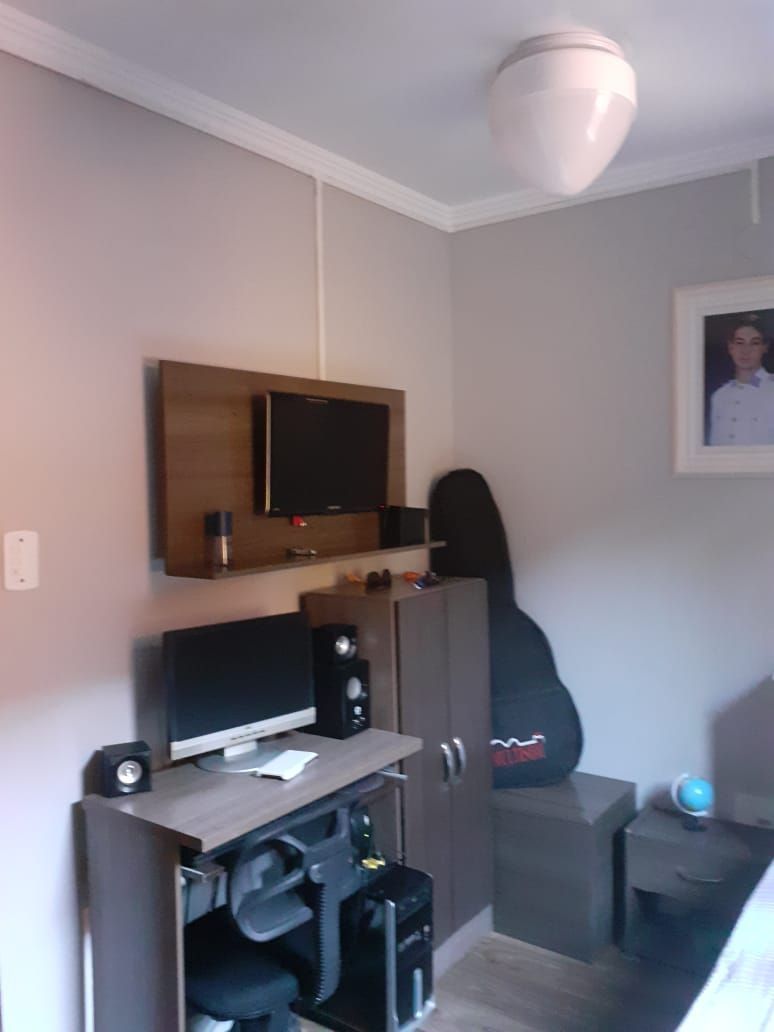 Casa à venda com 3 quartos, 92m² - Foto 17