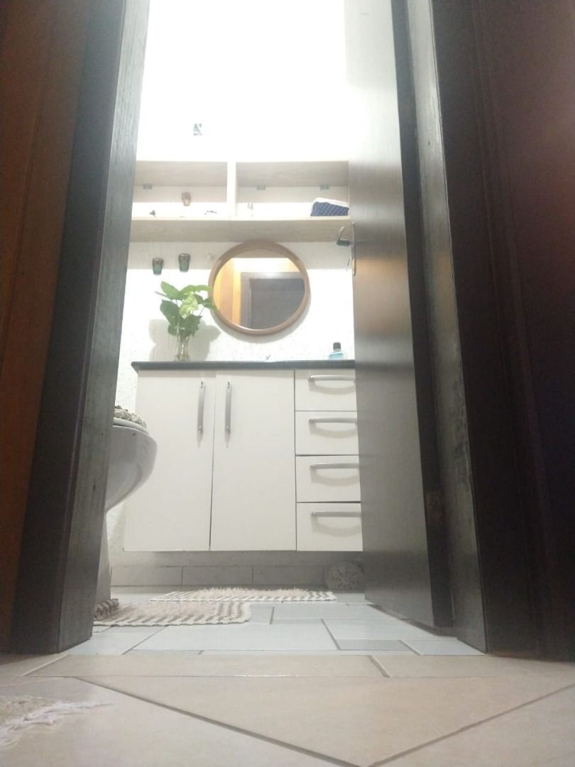 Casa à venda com 4 quartos, 245m² - Foto 8