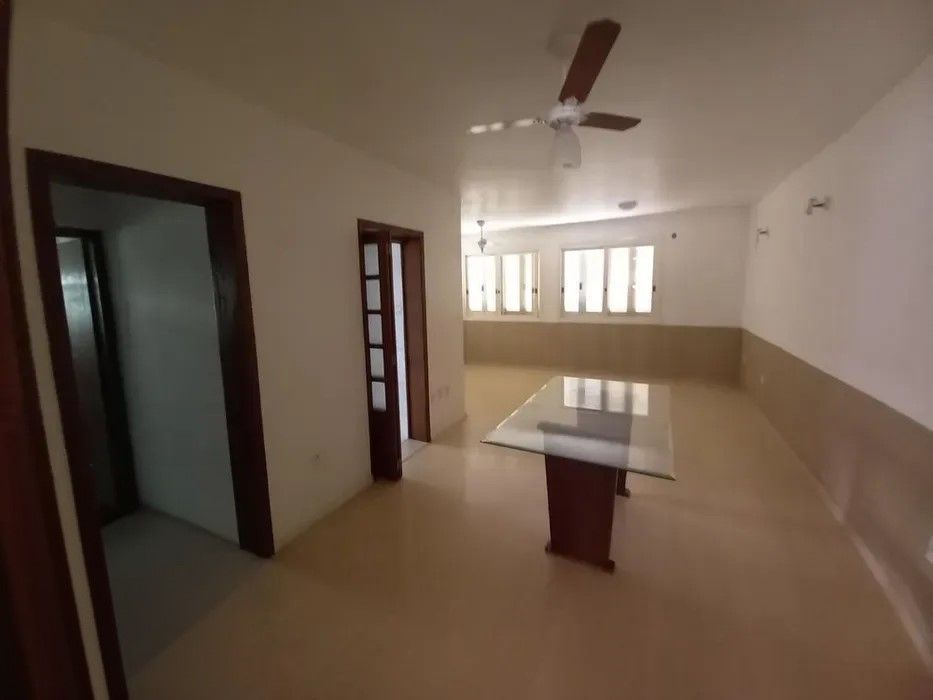 Casa, 3 quartos, 250 m² - Foto 2