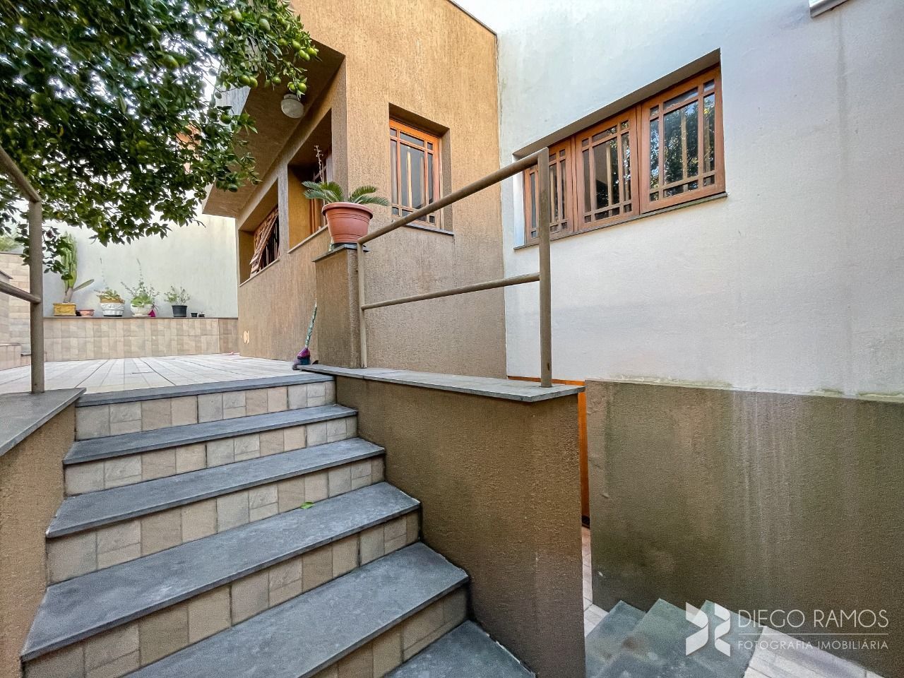 Casa à venda com 4 quartos, 389m² - Foto 6