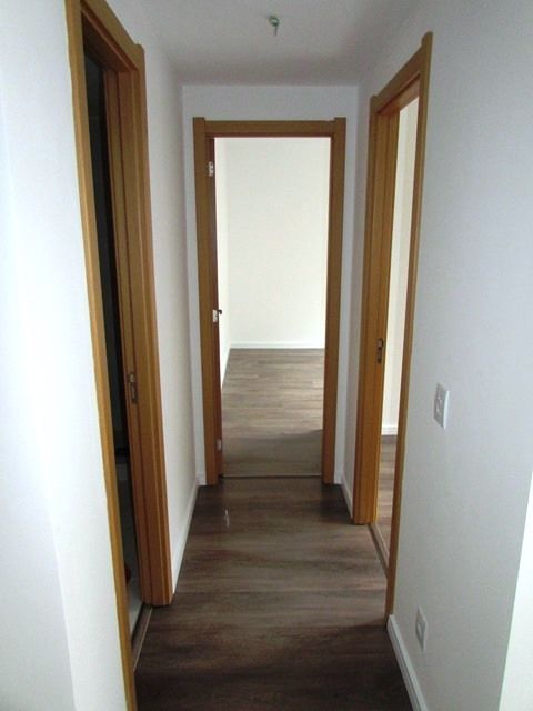 Apartamento à venda com 2 quartos, 62m² - Foto 4
