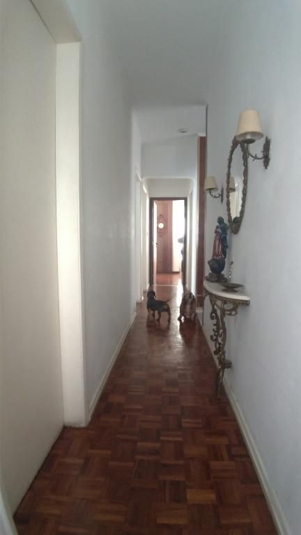 Casa à venda com 4 quartos, 300m² - Foto 7