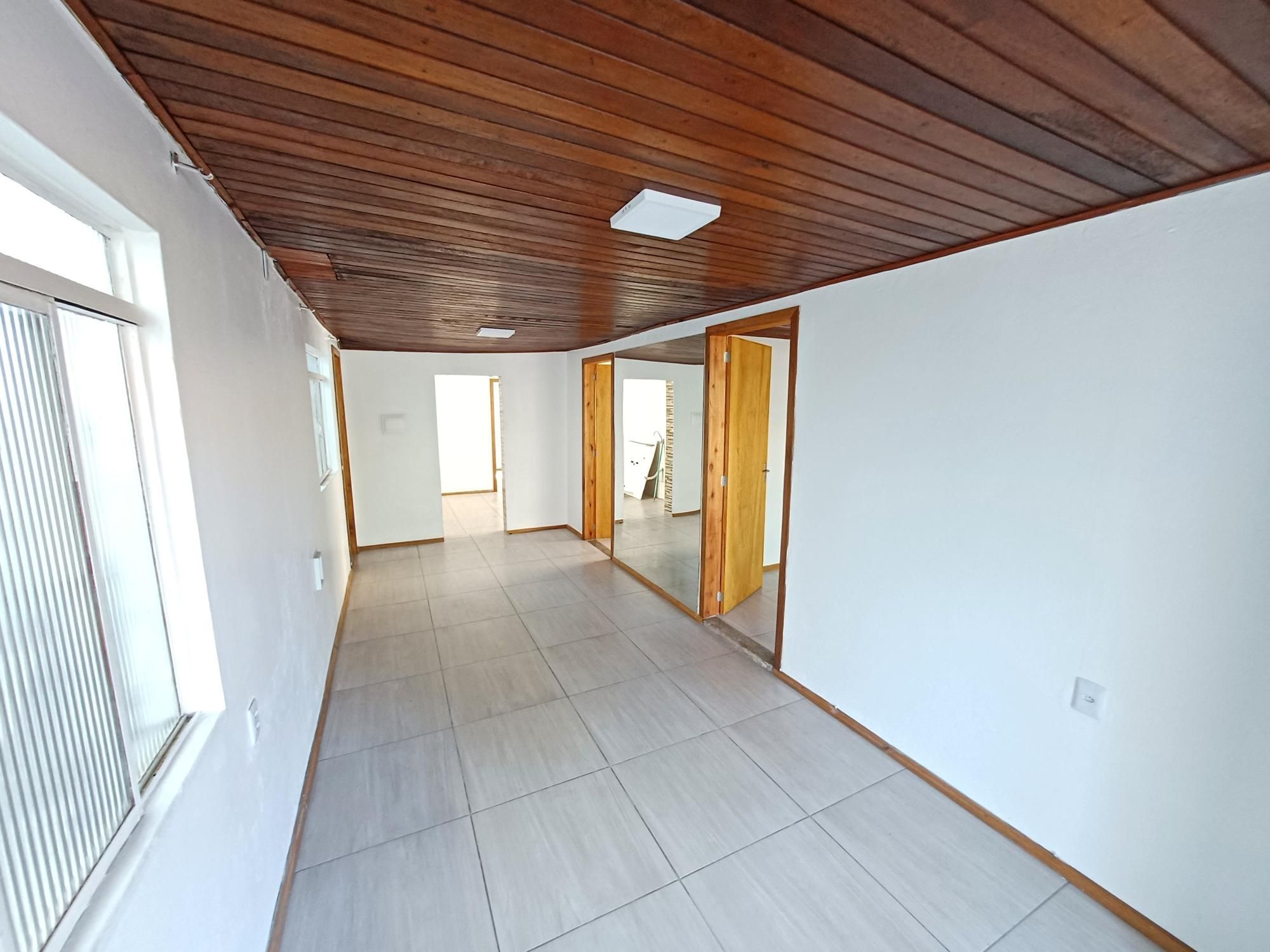 Casa à venda e aluguel com 3 quartos, 93m² - Foto 4