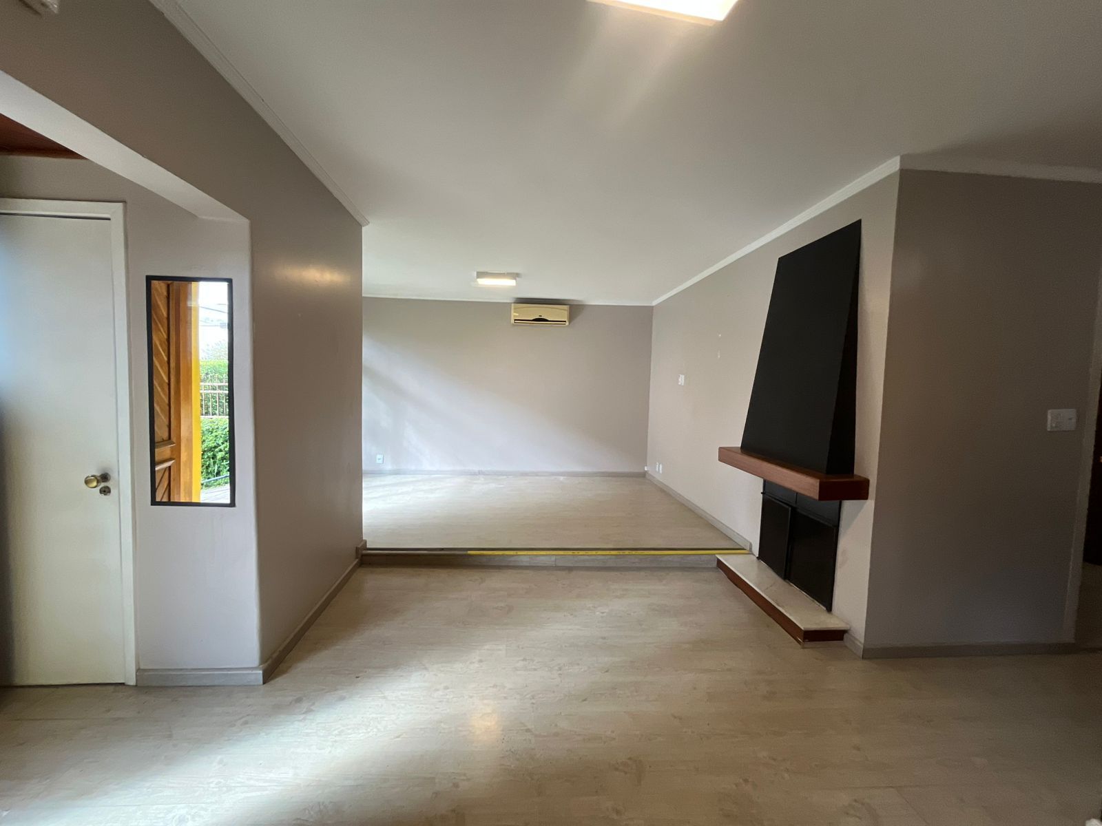 Casa, 6 quartos, 248 m² - Foto 4