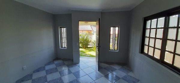 Casa, 3 quartos, 246 m² - Foto 4