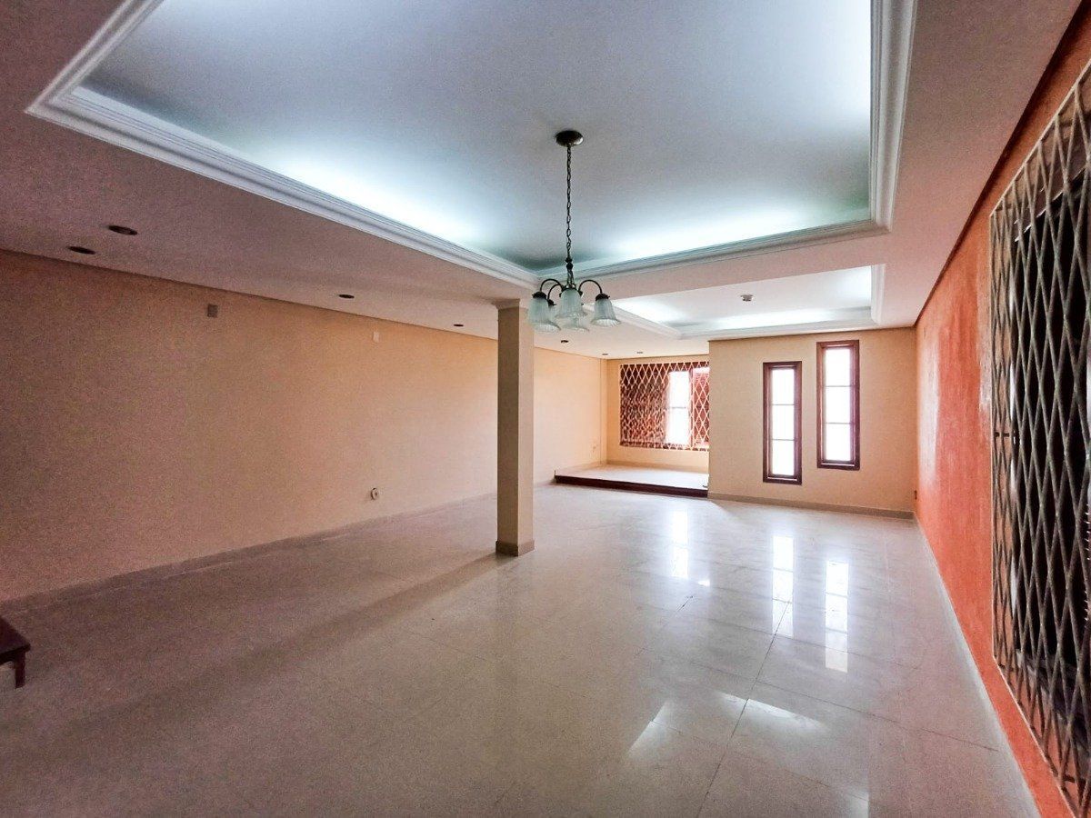 Casa, 3 quartos, 220 m² - Foto 2