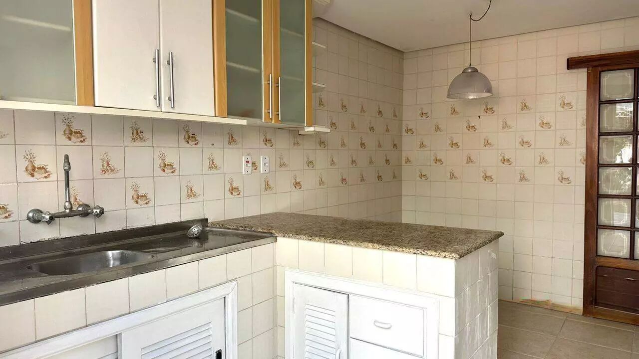 Casa, 3 quartos, 250 m² - Foto 8
