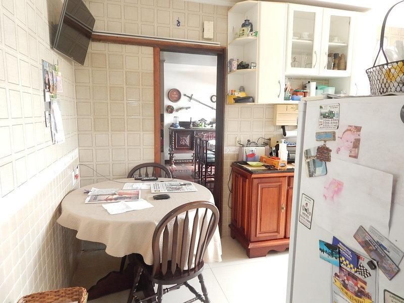 Casa à venda com 3 quartos, 187m² - Foto 10