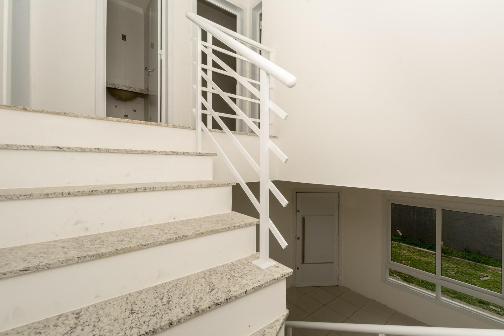 Casa à venda com 3 quartos, 116m² - Foto 24