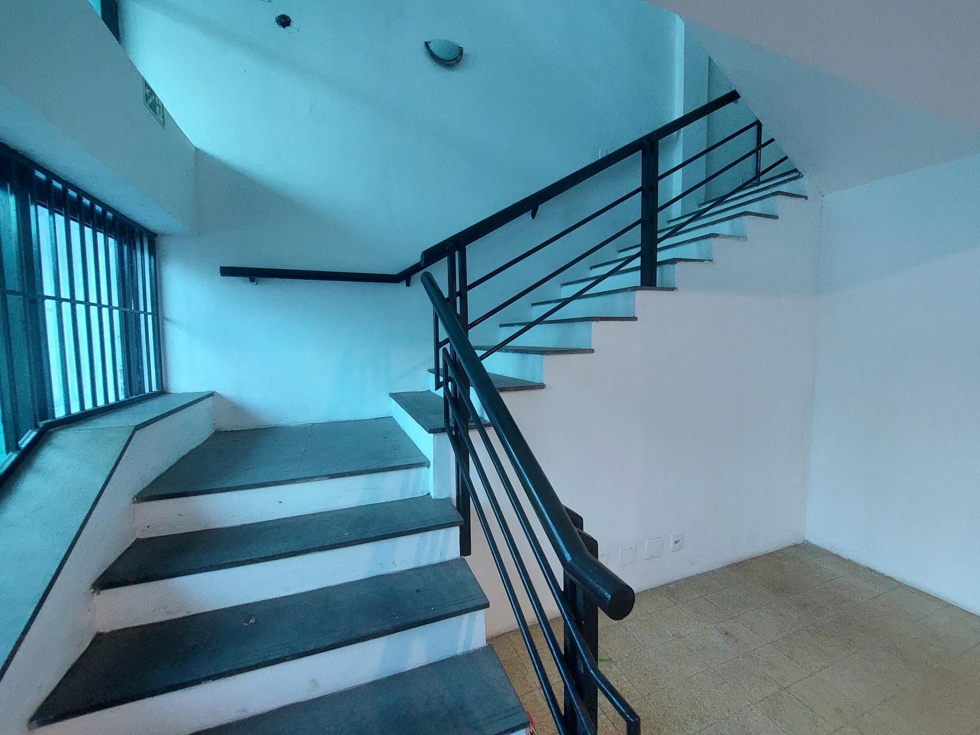 Depósito-Galpão, 742 m² - Foto 9