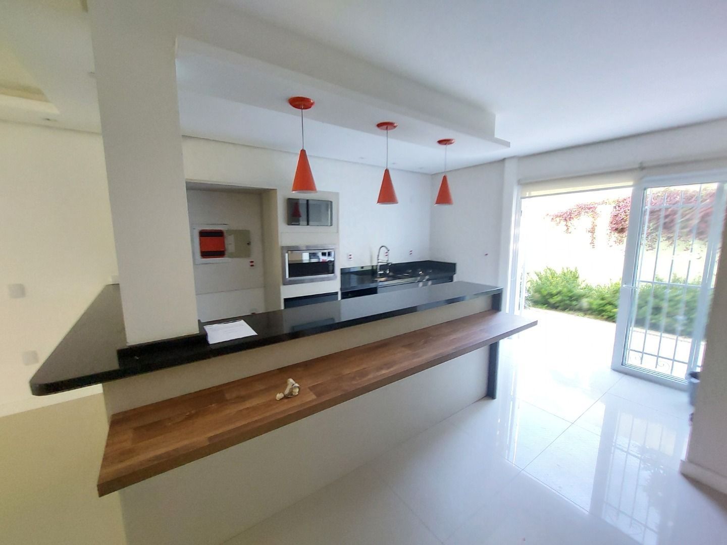 Casa para alugar com 3 quartos, 210m² - Foto 7