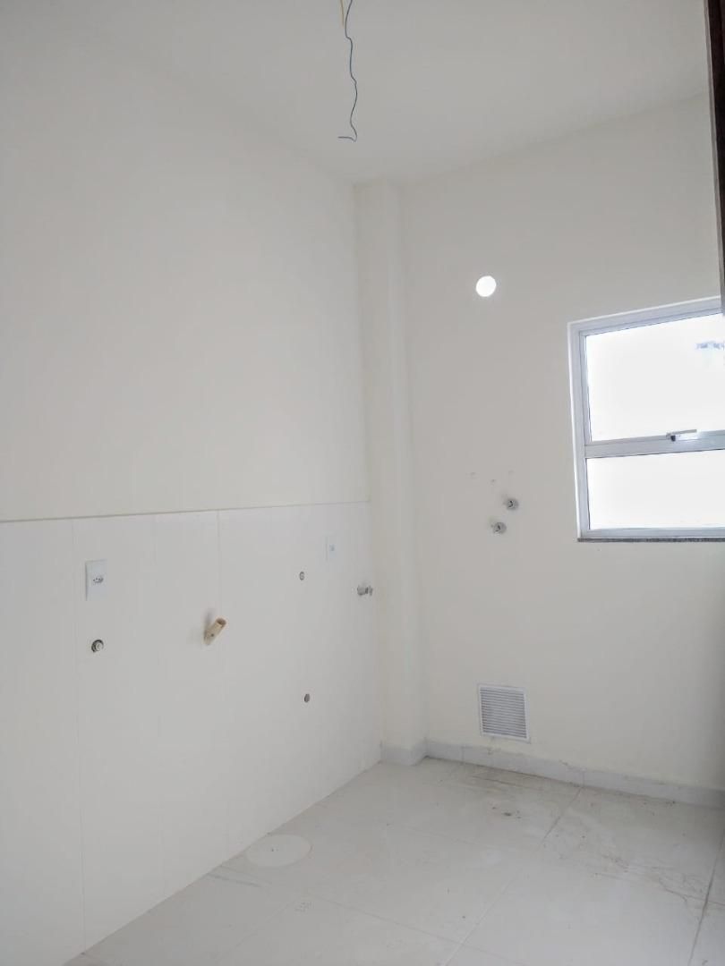 Casa à venda com 3 quartos, 160m² - Foto 18