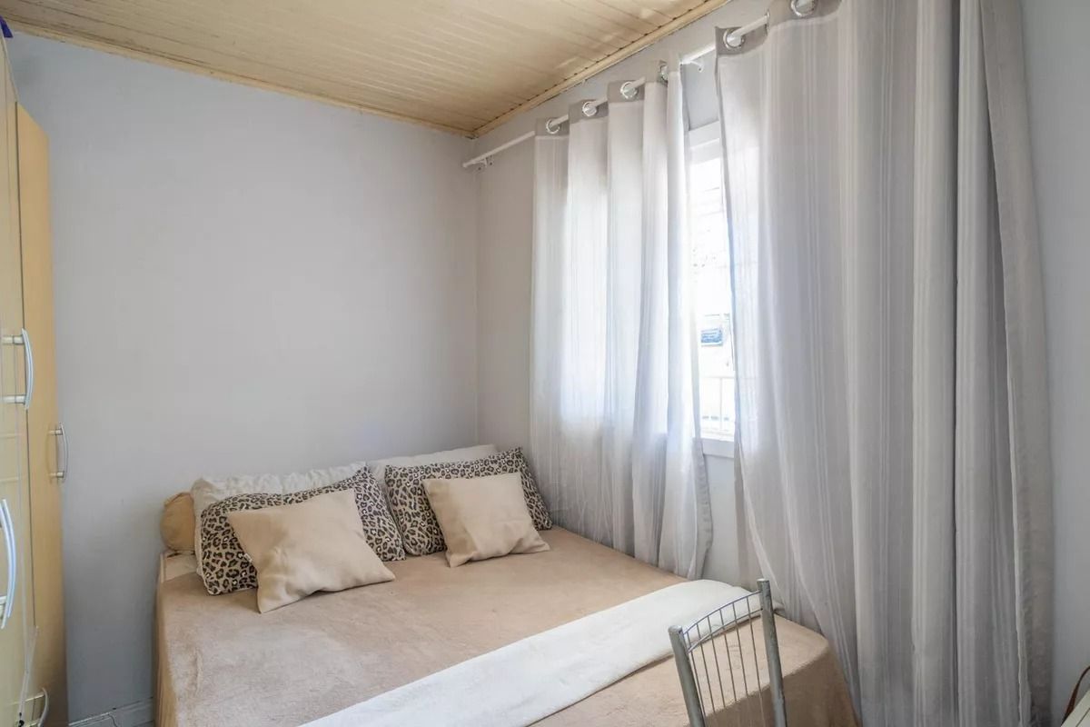 Casa, 6 quartos, 200 m² - Foto 18