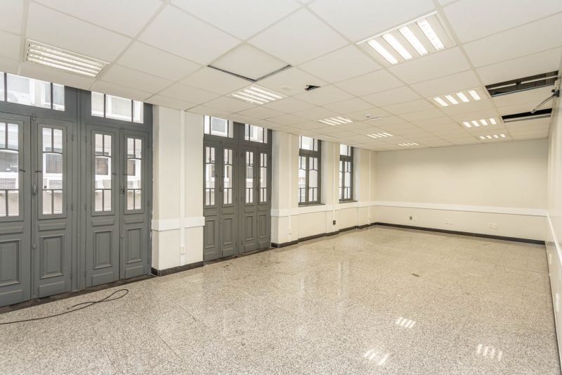 Prédio Inteiro para alugar, 1768m² - Foto 13