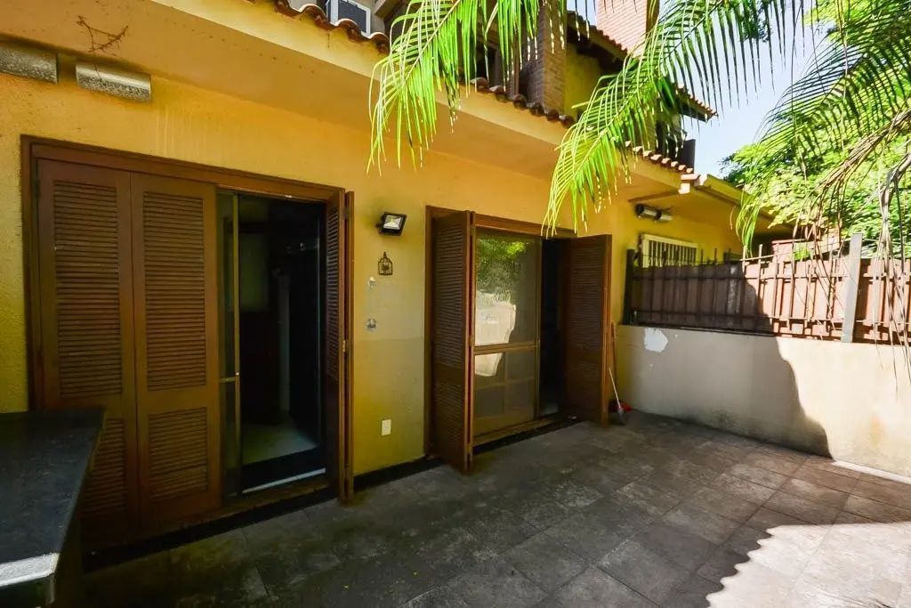 Casa, 3 quartos, 205 m² - Foto 2