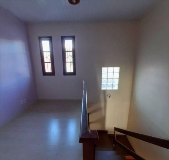 Casa, 4 quartos, 330 m² - Foto 12
