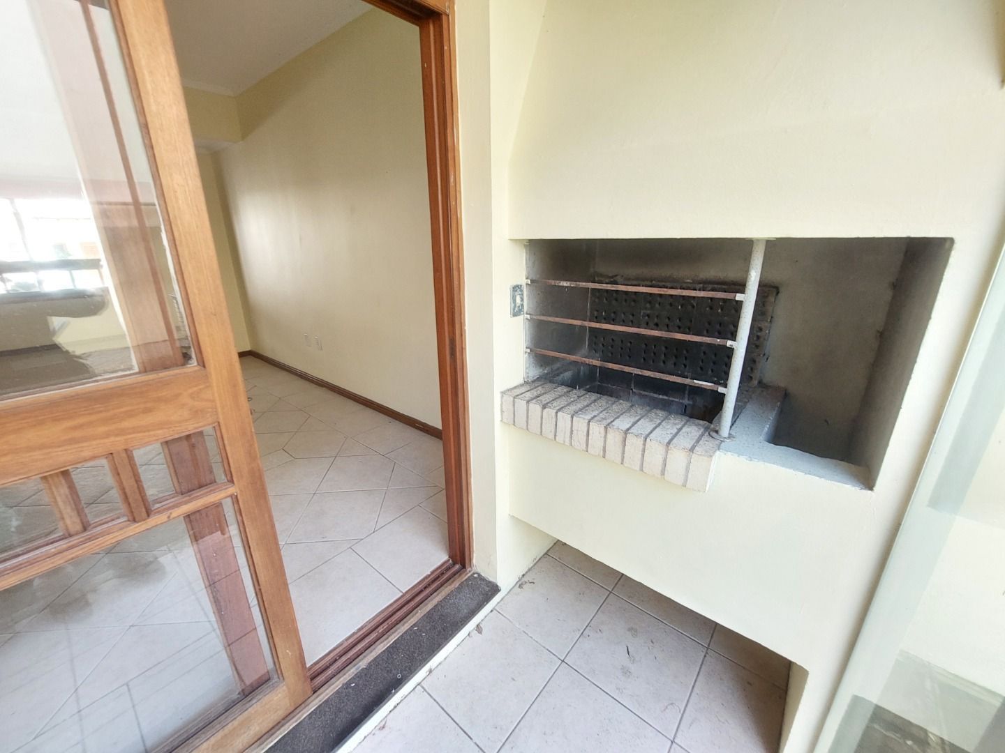 Casa para alugar com 3 quartos, 150m² - Foto 11