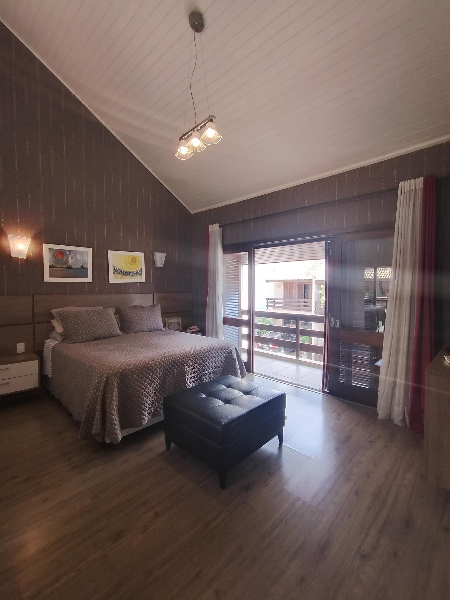 Casa, 3 quartos, 241 m² - Foto 12