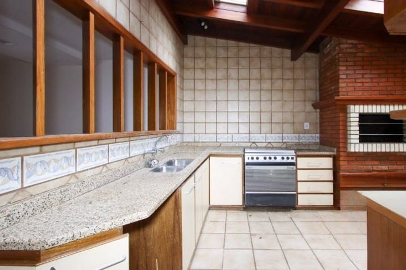 Casa para alugar com 3 quartos, 495m² - Foto 10