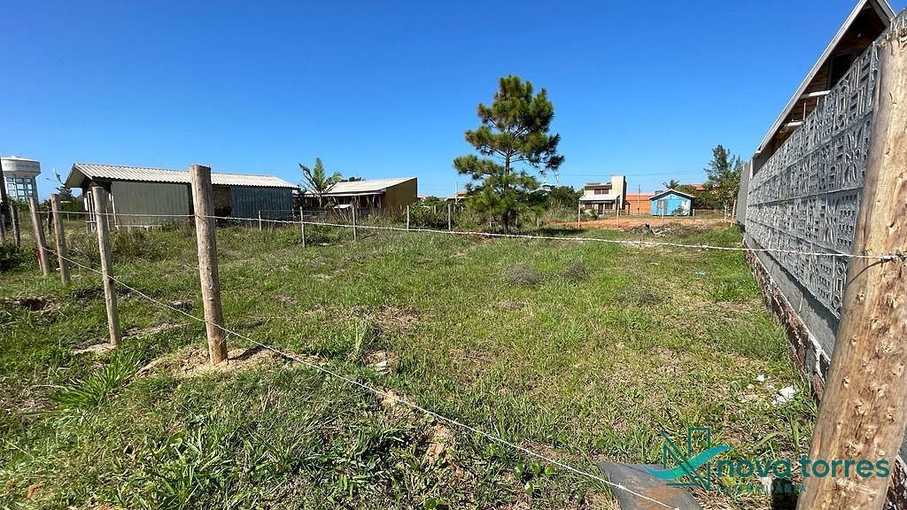 Lote Urbano de 300 m² na Praia Real