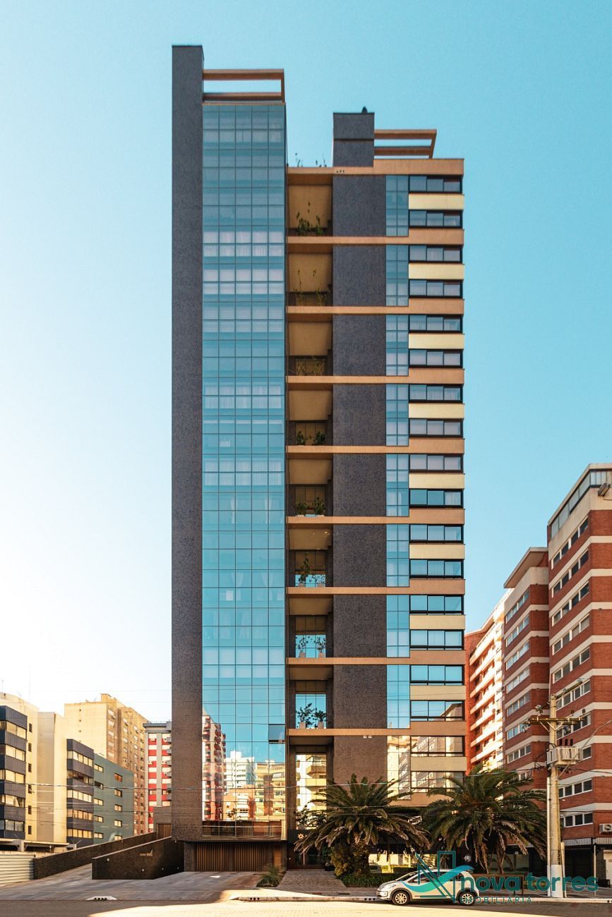 Apartamento com 3 dormitórios na Praia Grande, em Torres-RS