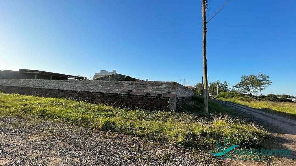 Terreno com 495 m² e vista panorâmica para o mar na Praia Estrela do Mar em Torres-RS