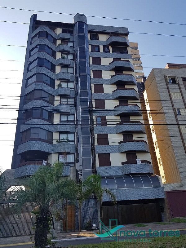 Apartamento com 3 dormitórios, sendo 1 suíte, em Torres-RS
