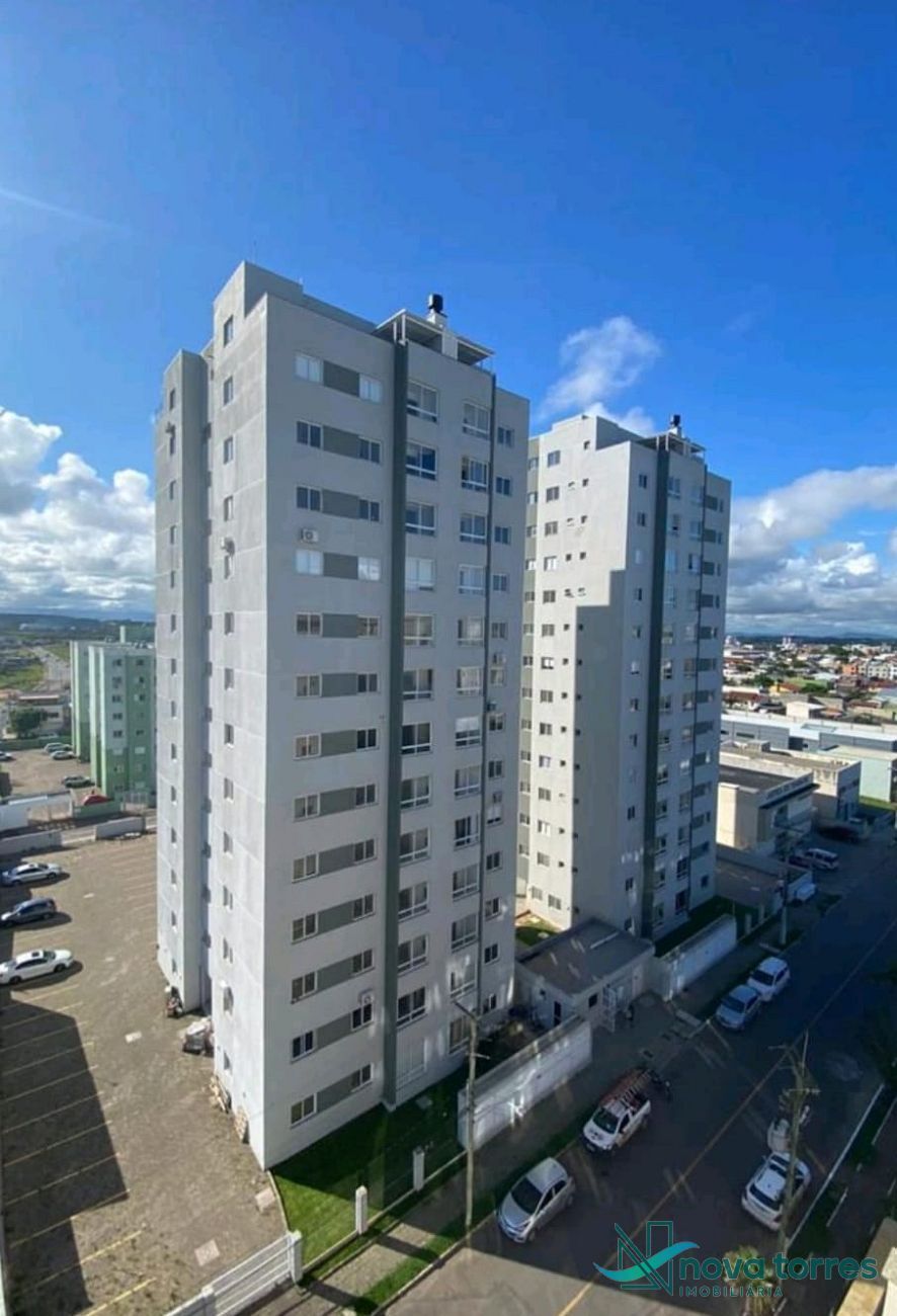 Apartamento com 3 dormitórios no bairro Stan em Torres-RS
