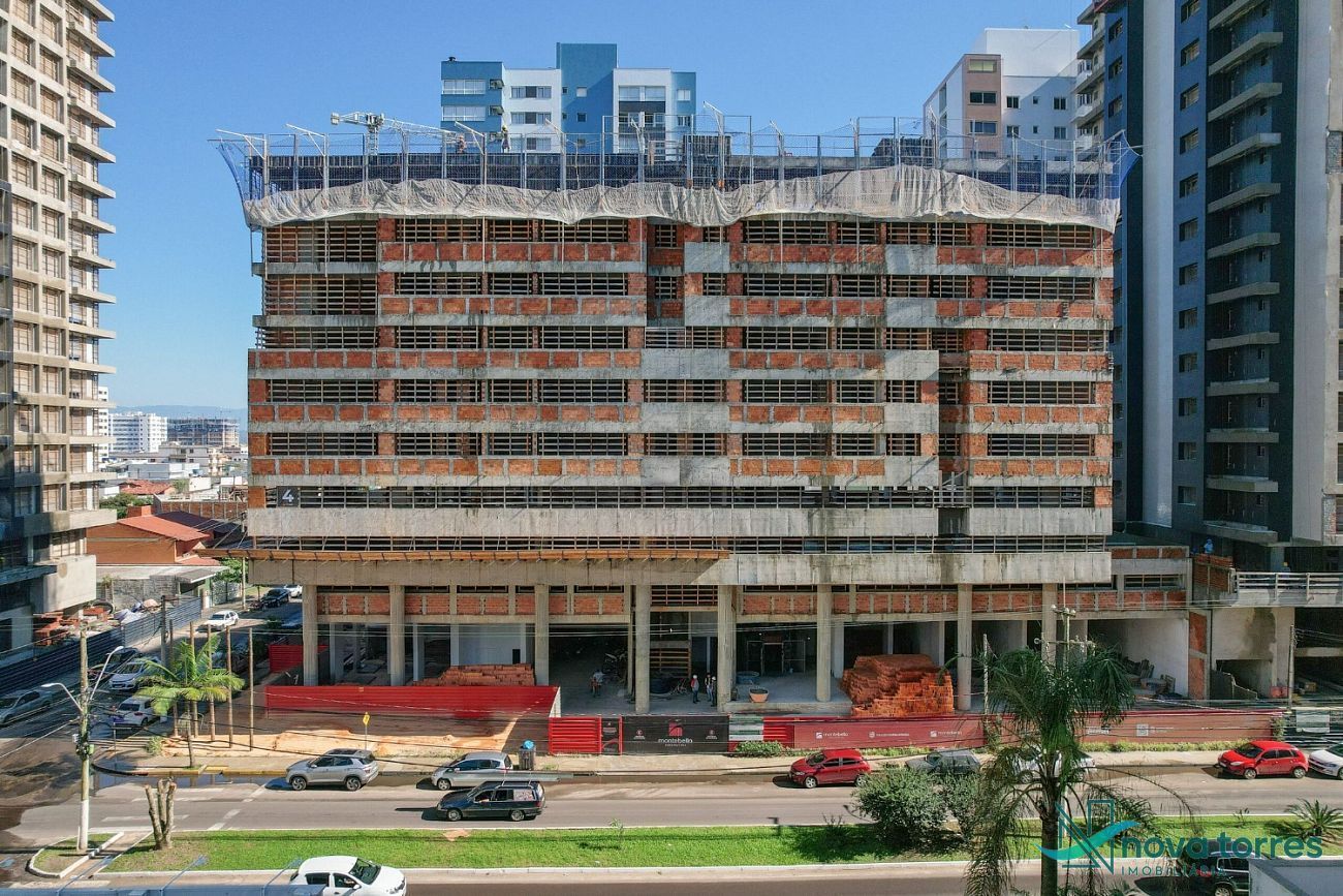 Apartamento de 2 Suítes com Vista para o Mar no Bairro Predial, Torres