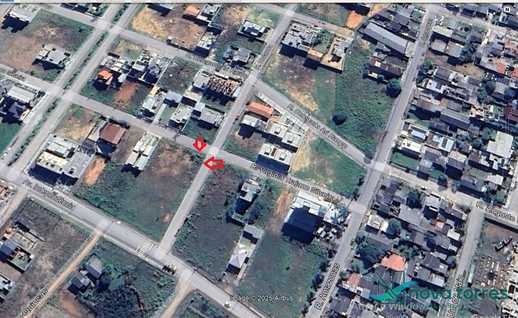 Terreno de esquina à venda em localização nobre de Torres/RS