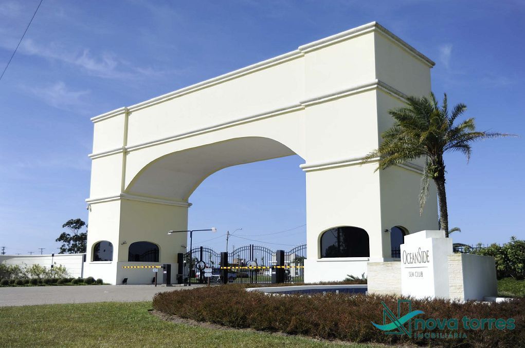 Lote Privativo no Condomínio Ocean Side – Frente para a Praia
