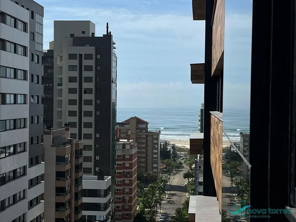 Apartamento com 2 dormitórios no bairro Praia Grande em Torres-RS