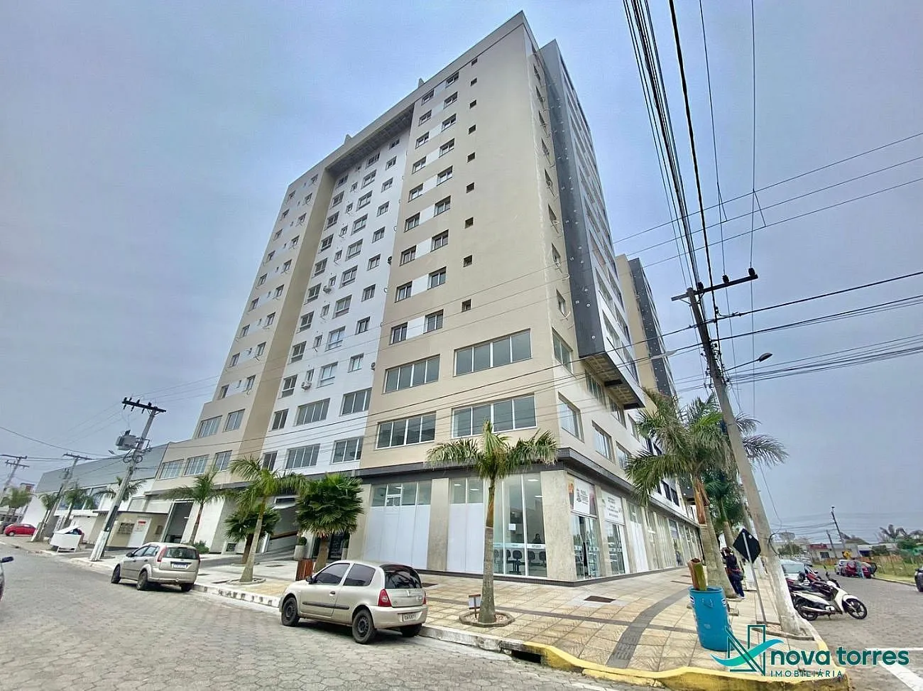 Apartamento com 3 dormitórios no Centro de Passo de Torres - SC