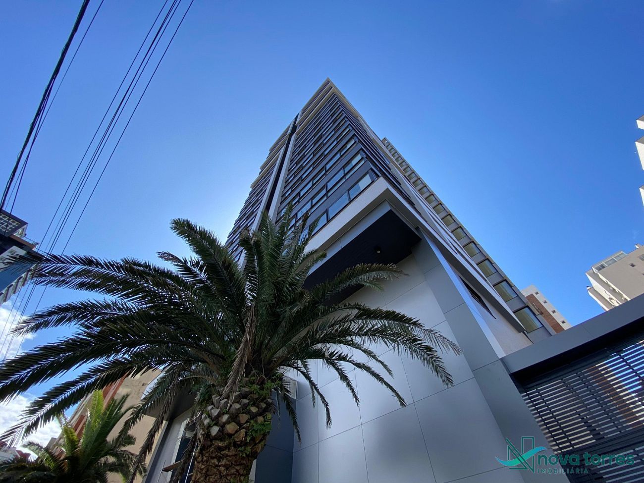 Apartamento com Vista para o Mar no Centro de Torres