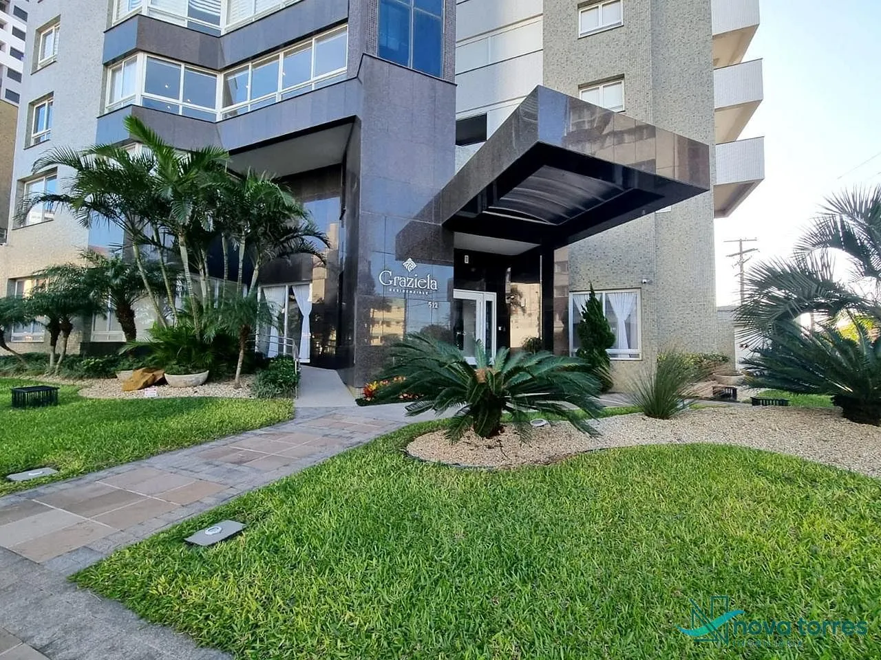 Apartamento de luxo com 4 suítes