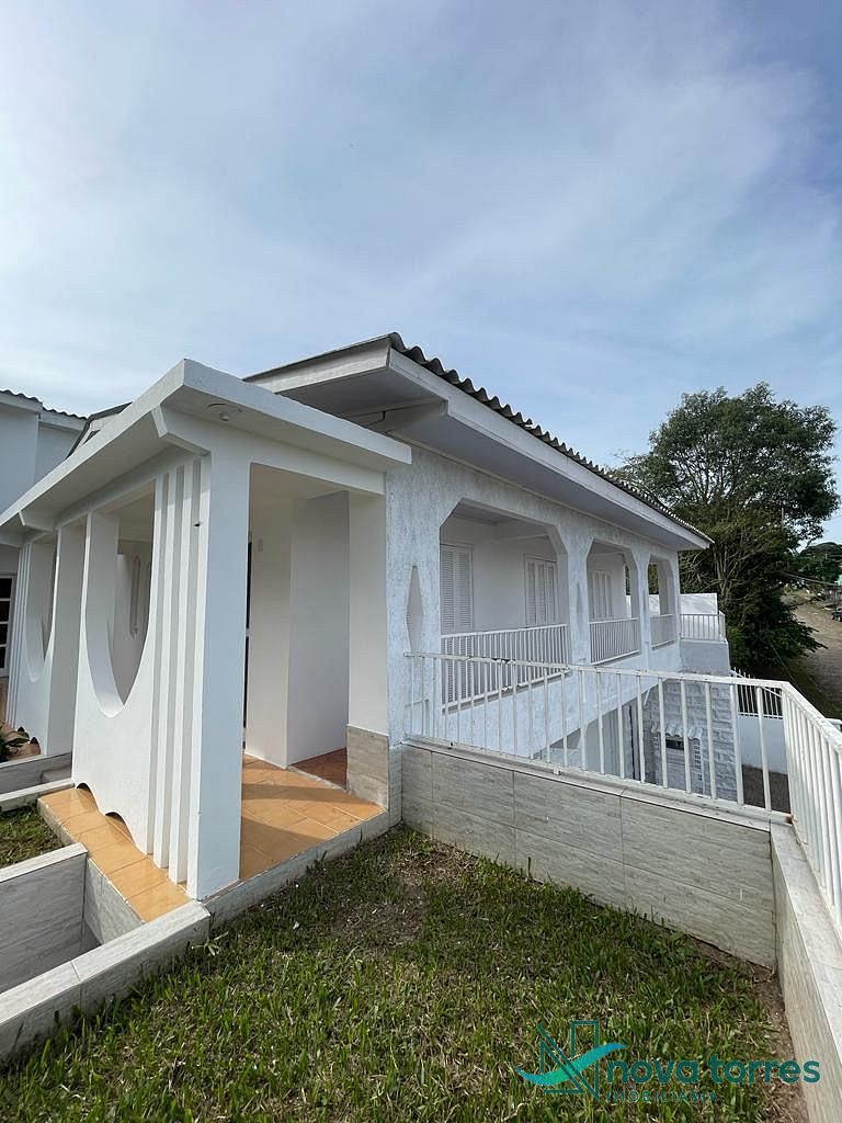 Casa Vila São JoãoCasa com 3 dormitórios no bairro Vila São João, em Torres-RS