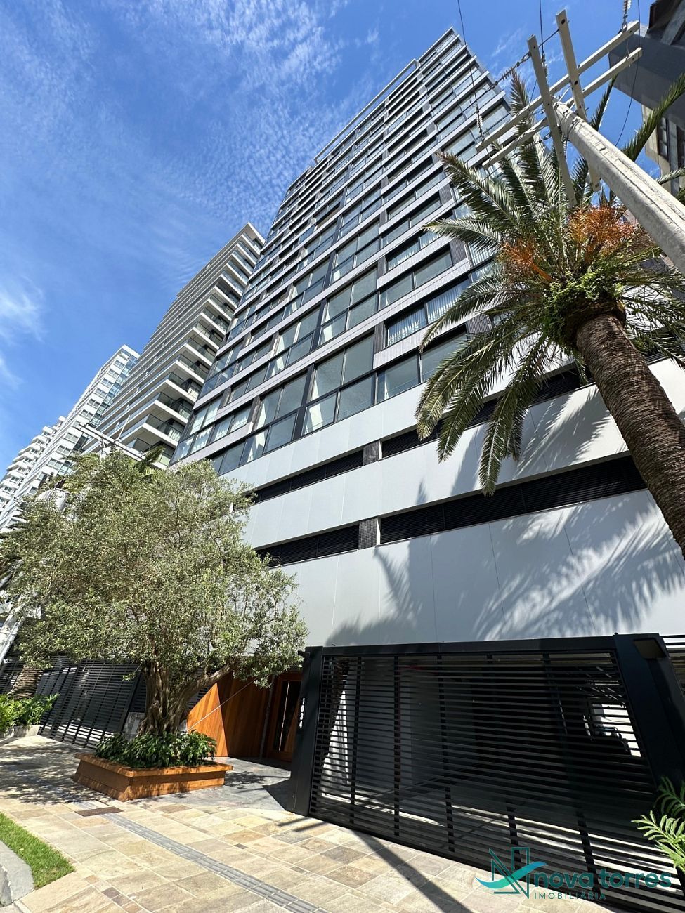 Apartamento com 3 dormitórios na Praia Grande, em Torres-RS