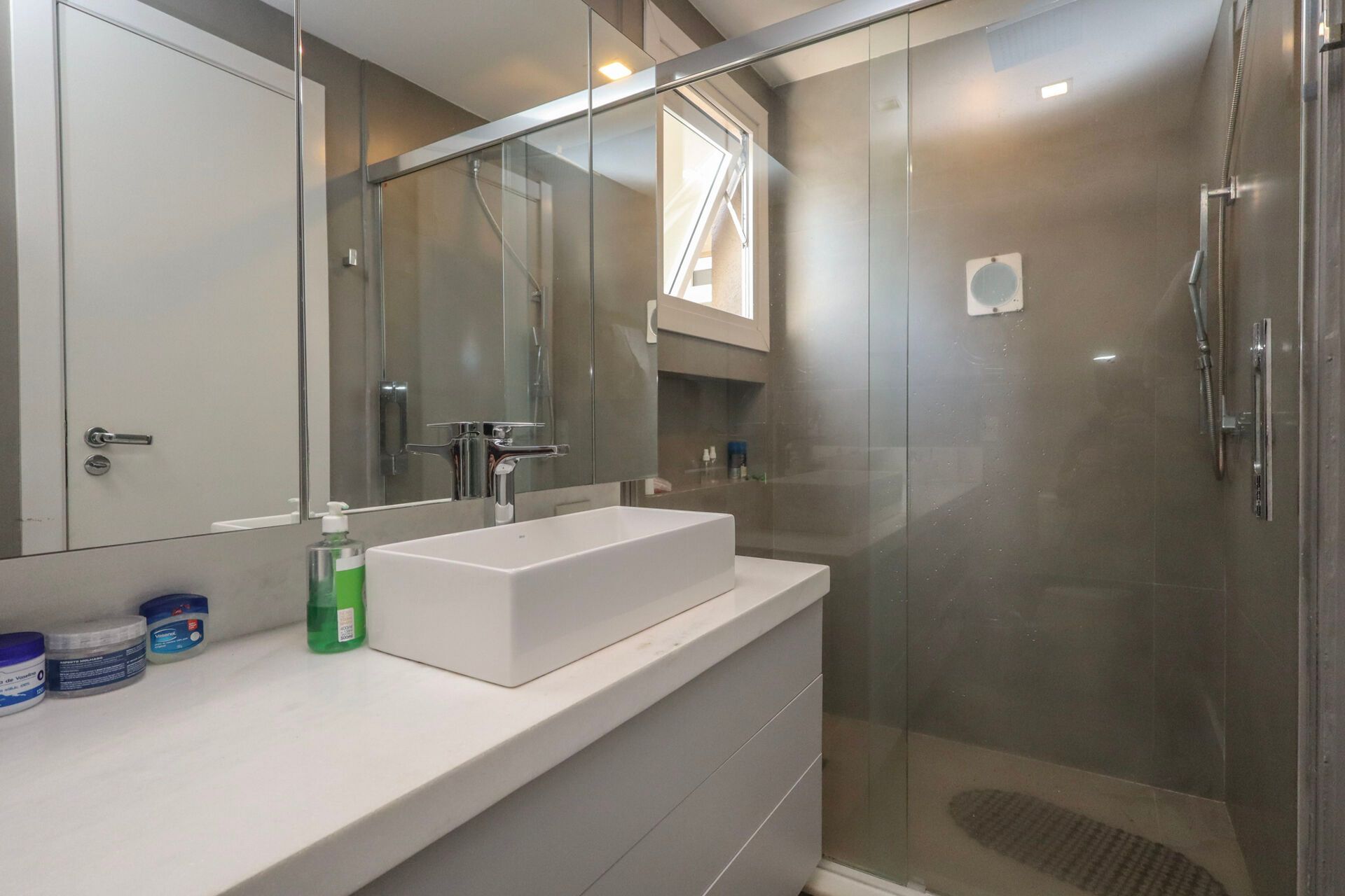 Apartamento à venda com 3 quartos, 76m² - Foto 15