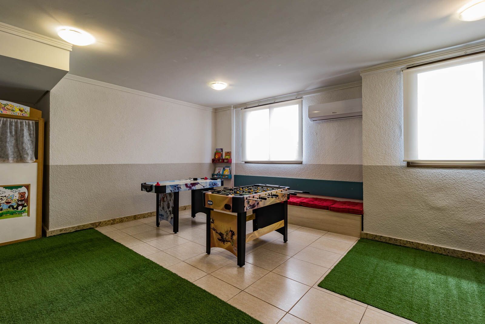 Apartamento à venda com 2 quartos, 81m² - Foto 35