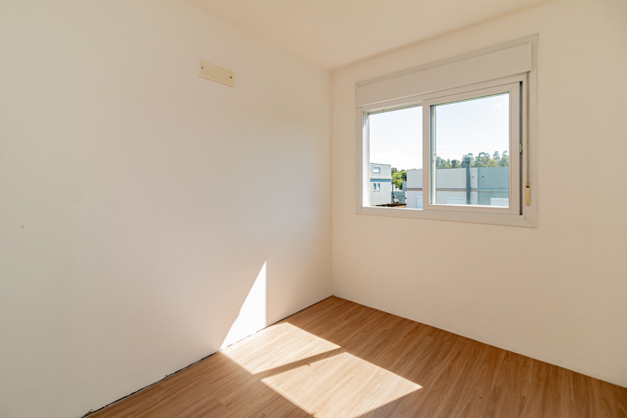 Casa à venda com 3 quartos, 99m² - Foto 25