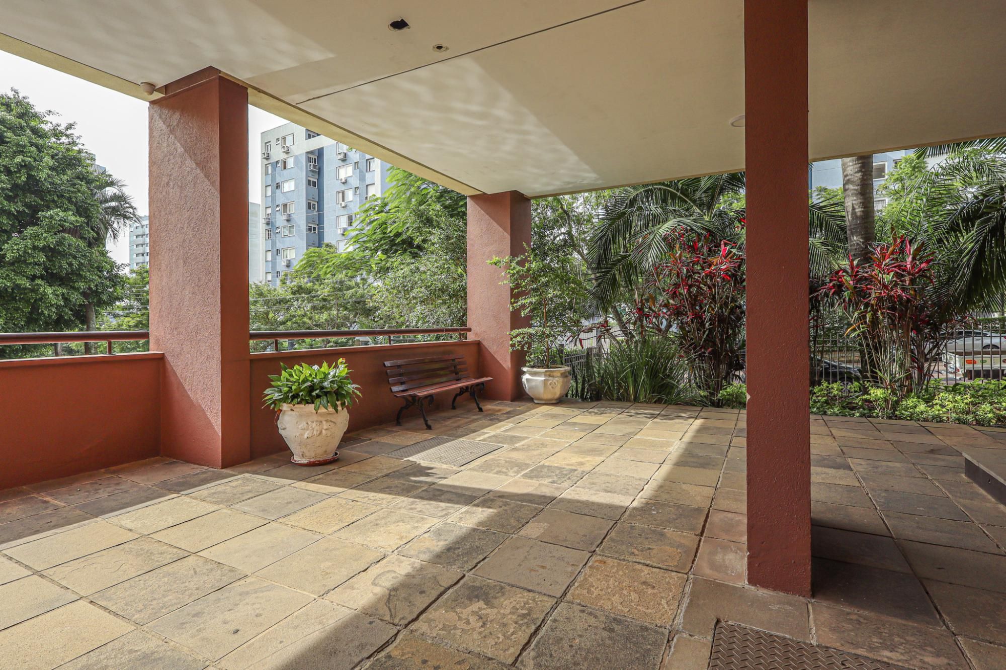 Apartamento à venda com 3 quartos, 96m² - Foto 33