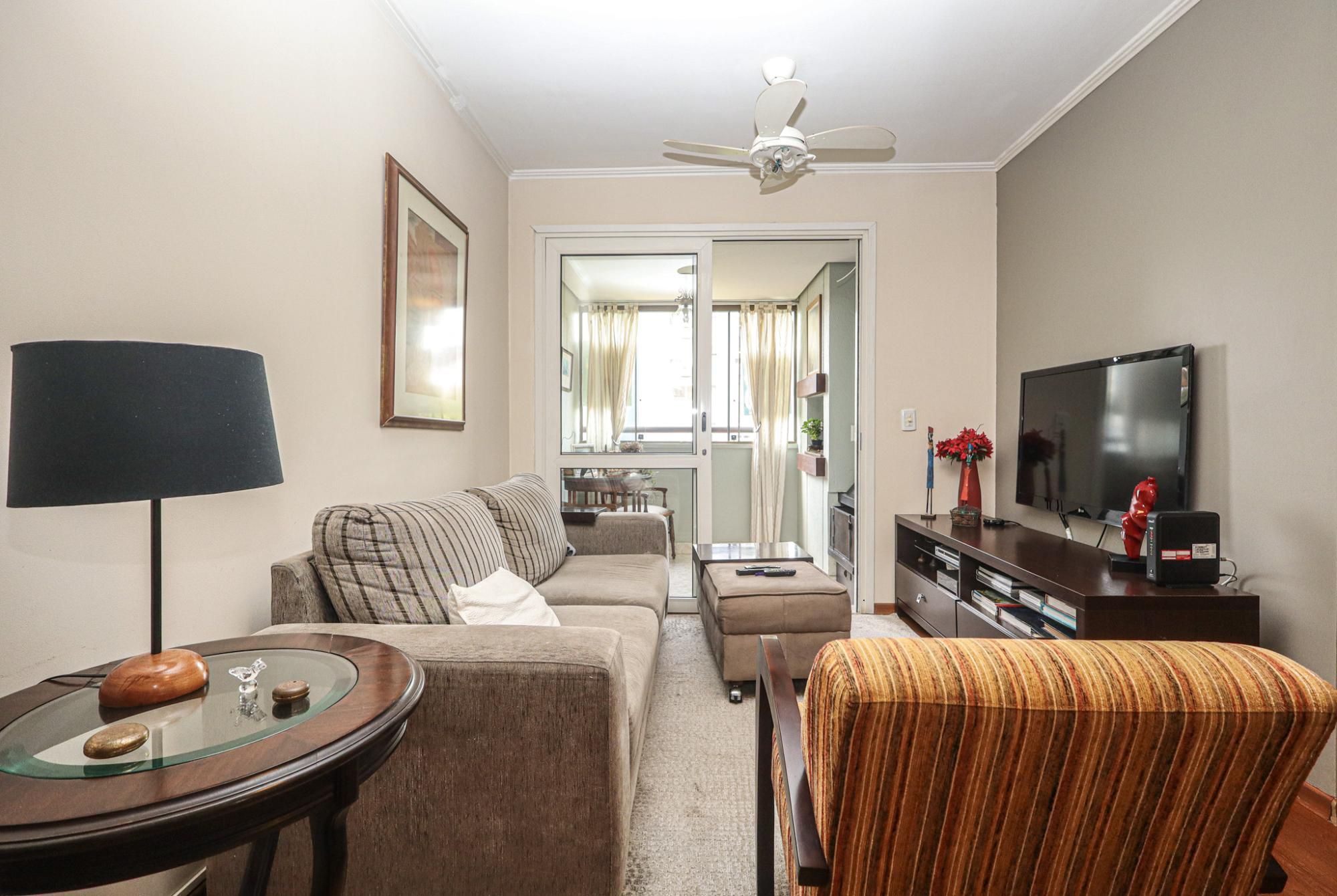 Apartamento à venda com 3 quartos, 96m² - Foto 4