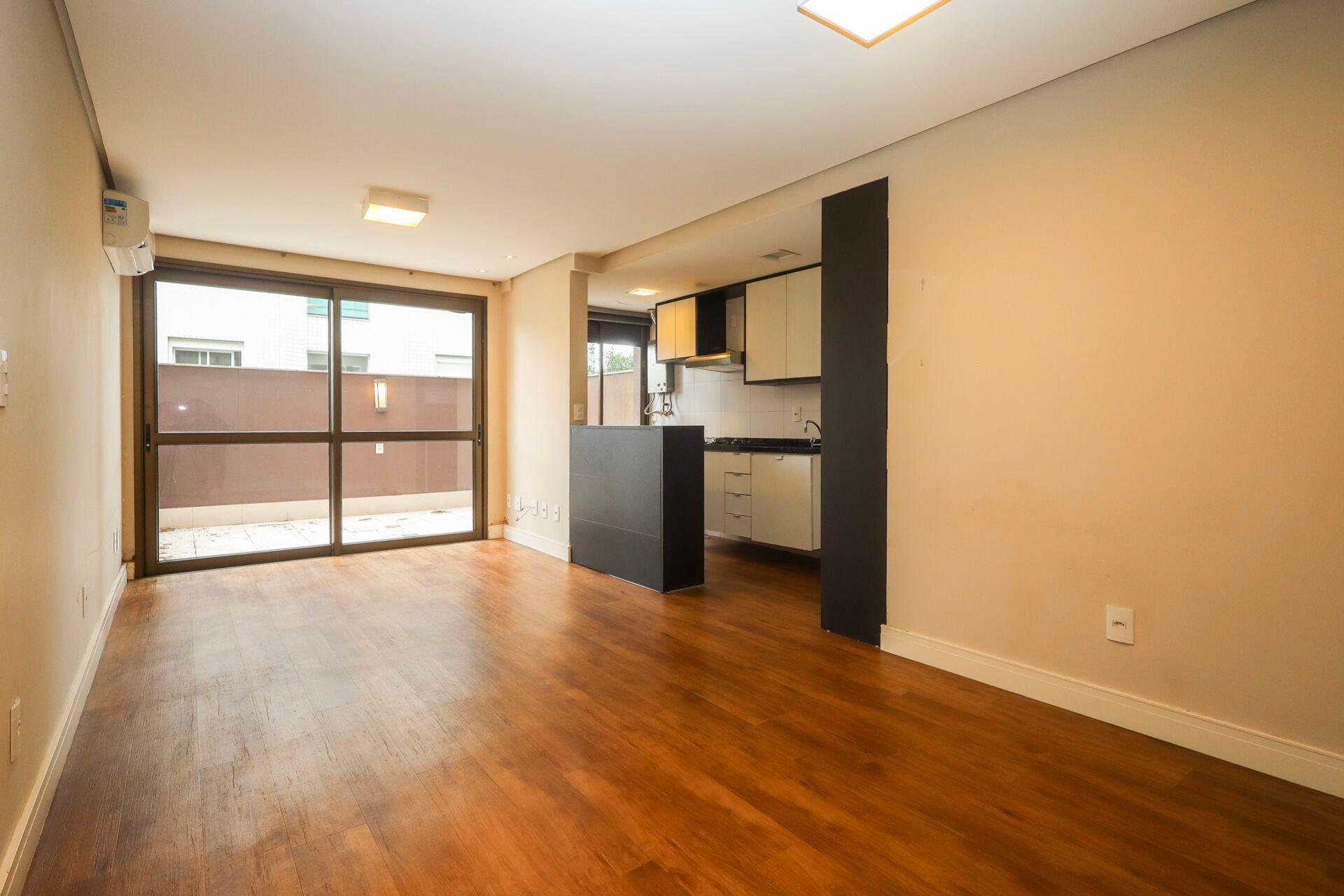 Apartamento, 1 quarto, 59 m² - Foto 1