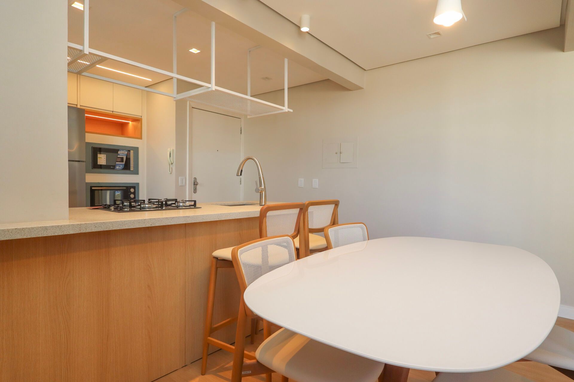 Apartamento, 2 quartos, 74 m² - Foto 2