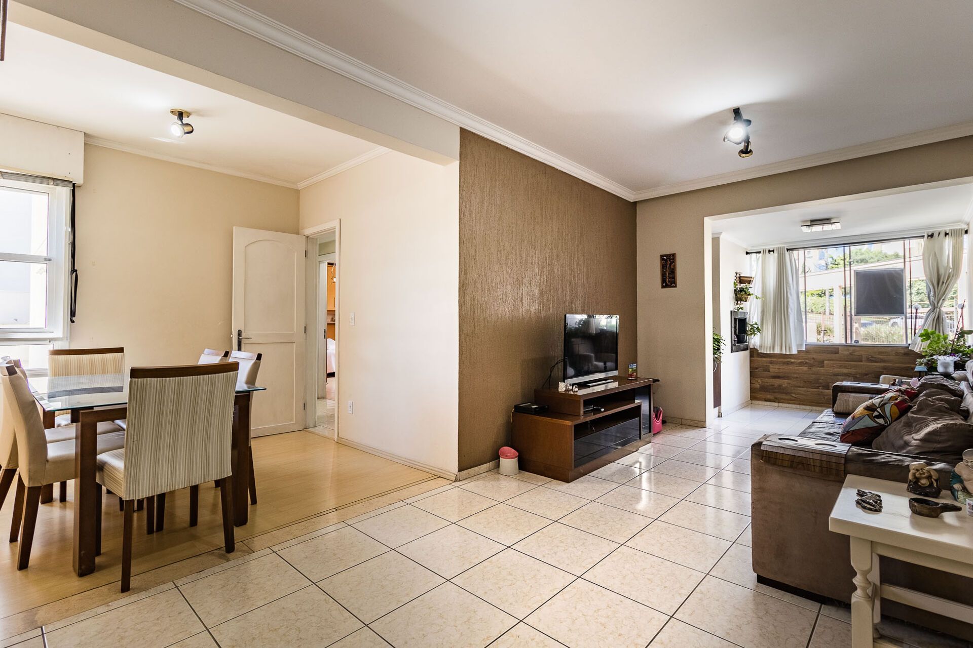 Apartamento à venda com 3 quartos, 112m² - Foto 1