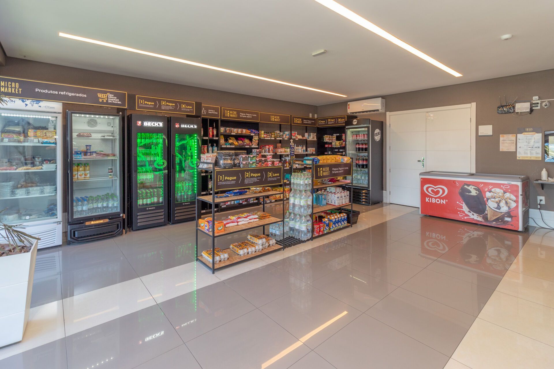 Apartamento à venda com 3 quartos, 76m² - Foto 56