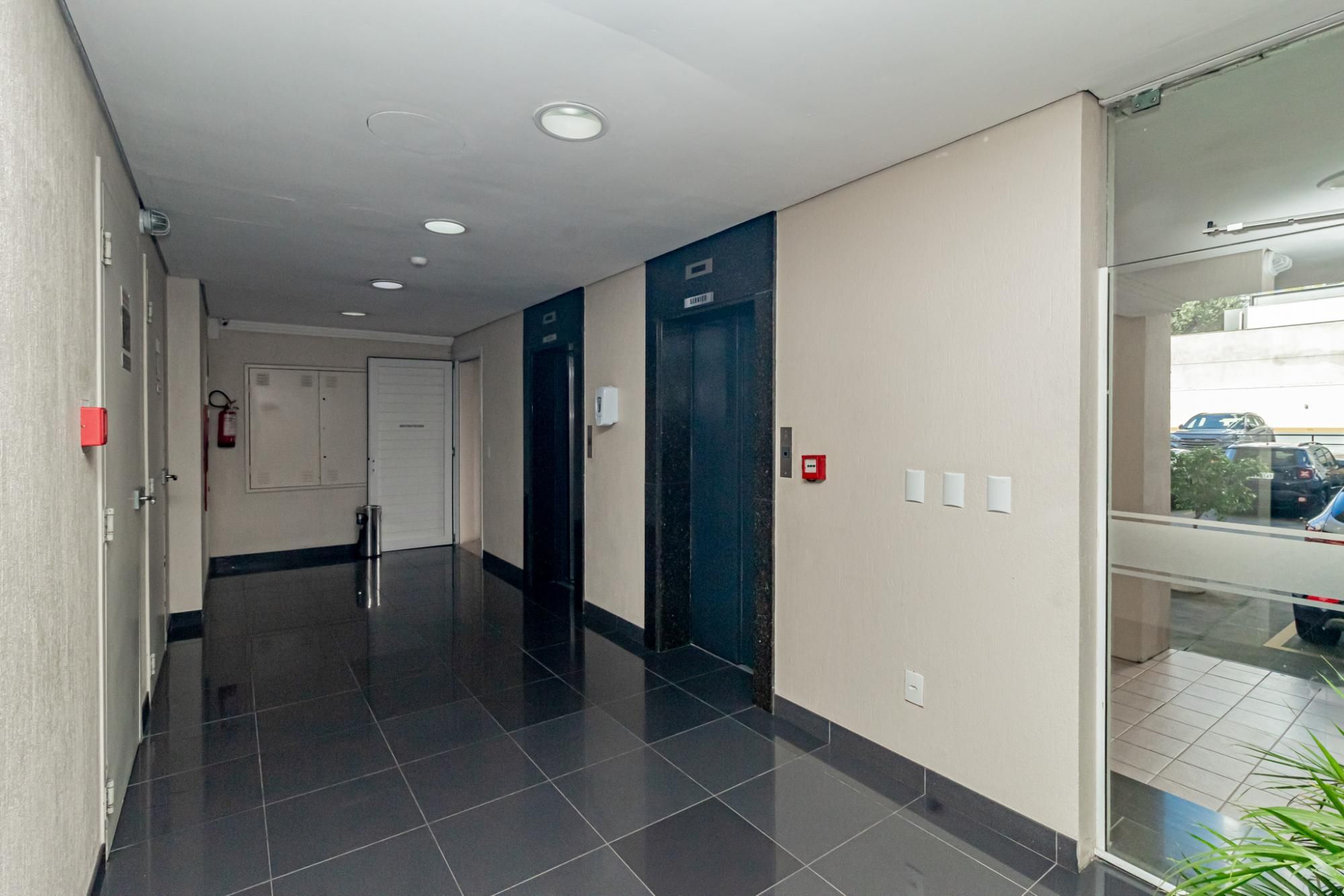 Apartamento à venda com 3 quartos, 114m² - Foto 52