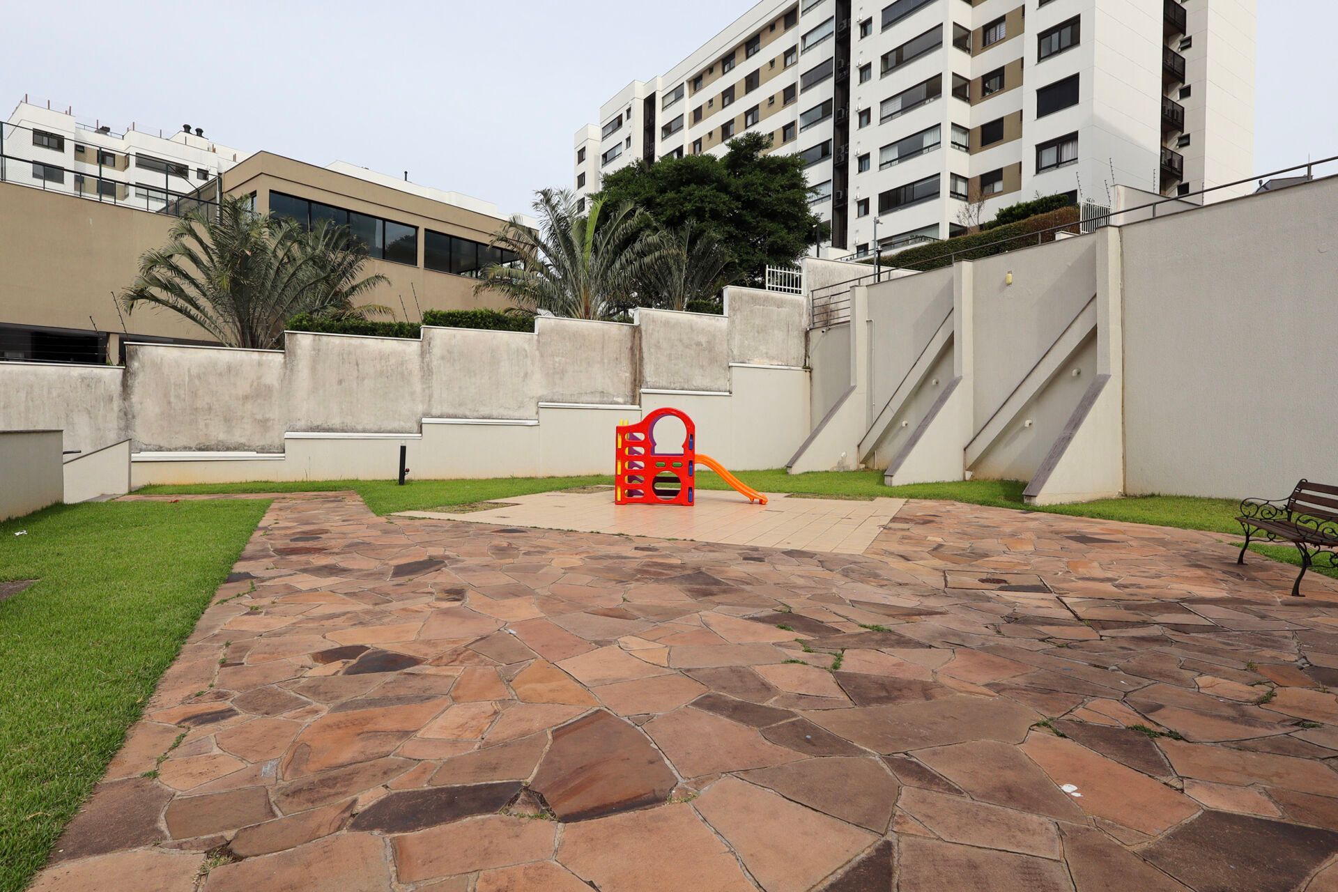 Apartamento à venda com 3 quartos, 84m² - Foto 26
